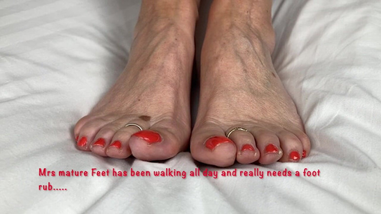 Mr MF: Mrs Mature Feet Really Needing Someone to Massage and Oil...