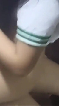 집에서 자란 학생, 동급생의 페 쇼츠를 내려 섹스