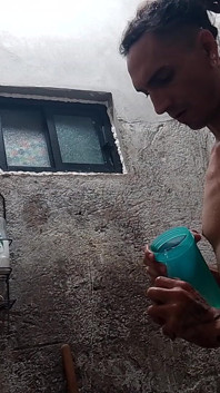 Totul la duș: Raba Erre Elle