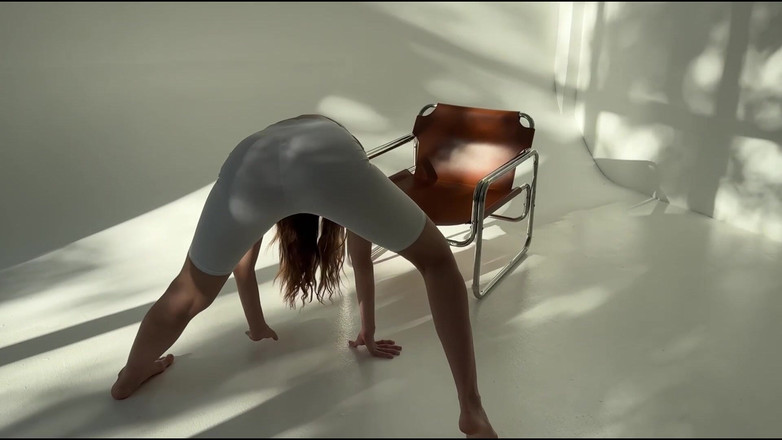 Skinny_lady69: Yoga con la dea