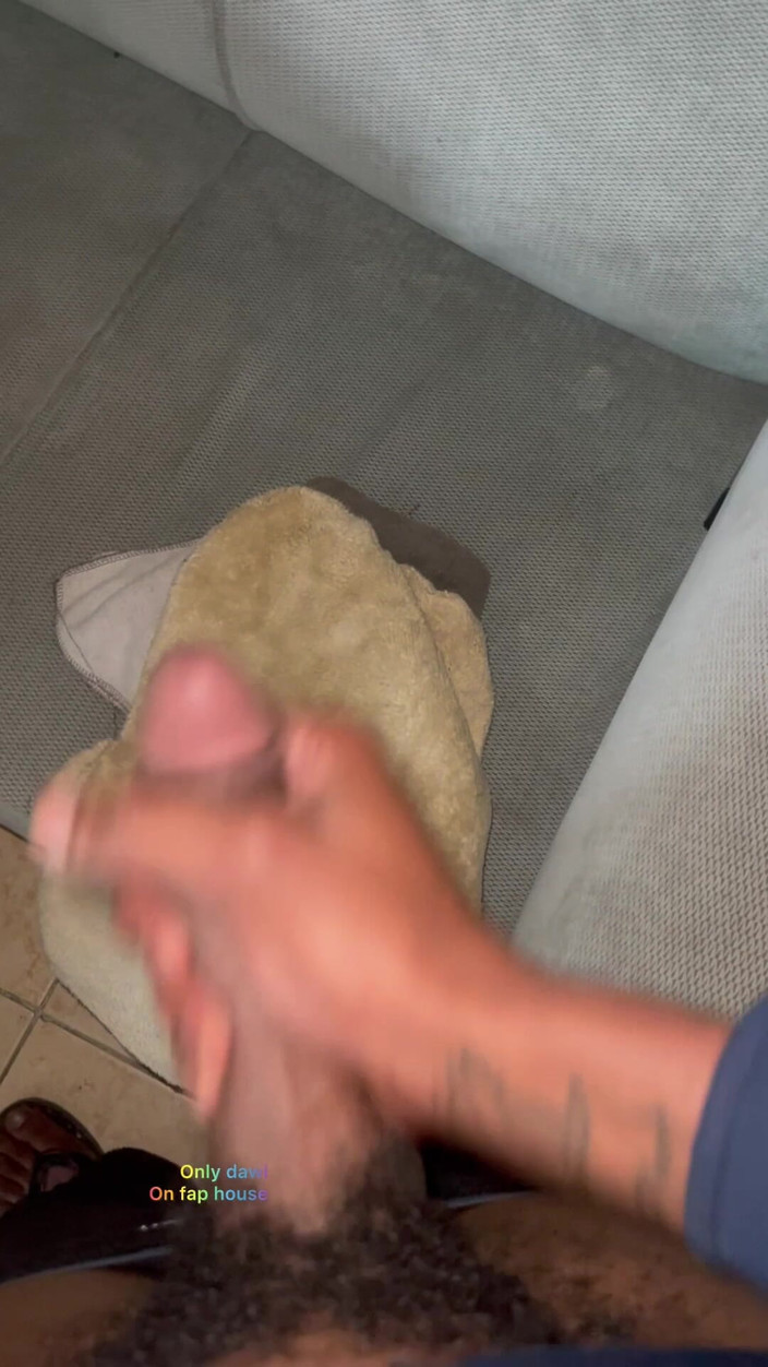 Only_dawi: Úžasný okamžik, kdy si krásný gay chlapec hraje s obrovským...