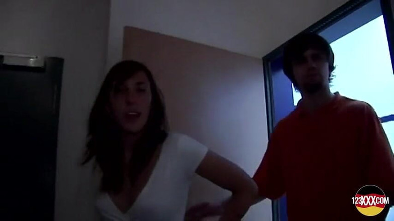 123XXX - 100% Amateurs: Она - лучшая наездница большого члена