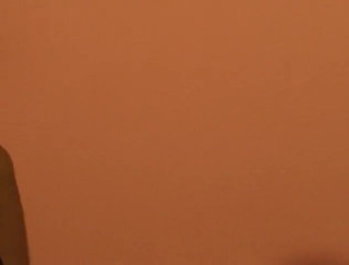 Flash Model Amateurs: L'adorabile teen Kristine si spoglia sulla macchina fotografica