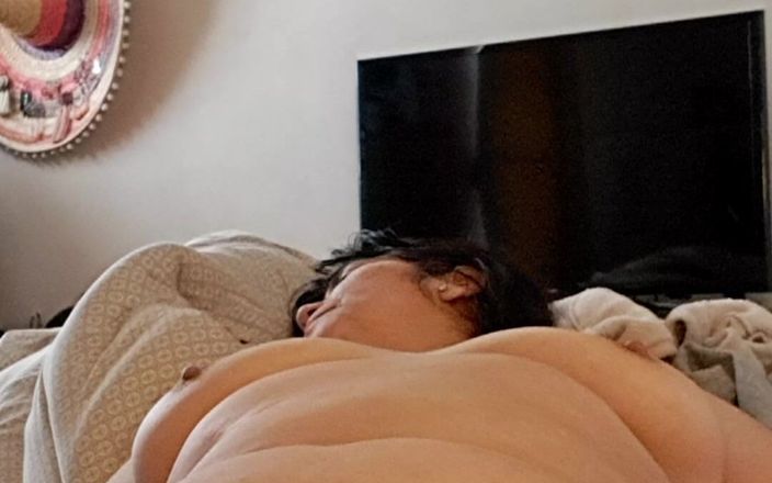 Mommy big hairy pussy: Nevlastní matka čeká, až ji nevlastní syn přijde a ošuká