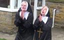 Dirty Doctors Clips: Trisha ve Claire kaçak rahibeler