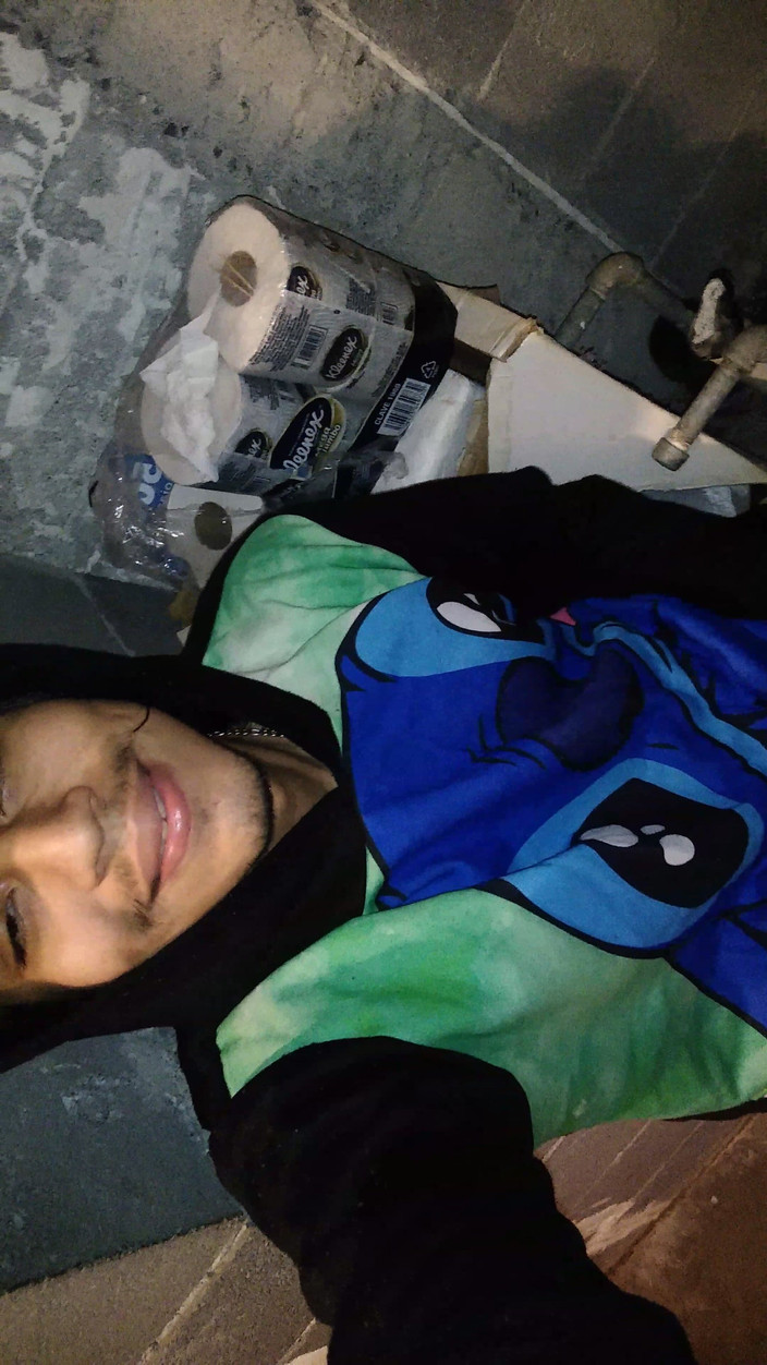 AlexAlejandro13: 커 밍