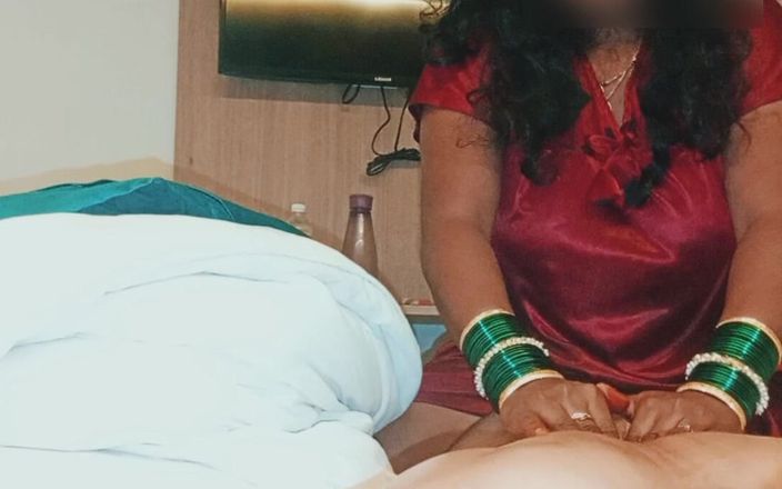 Harder 299: Bölüm 1. Vücut yağı masajı sert sekse dönüşüyor. Hintli kadın tam...