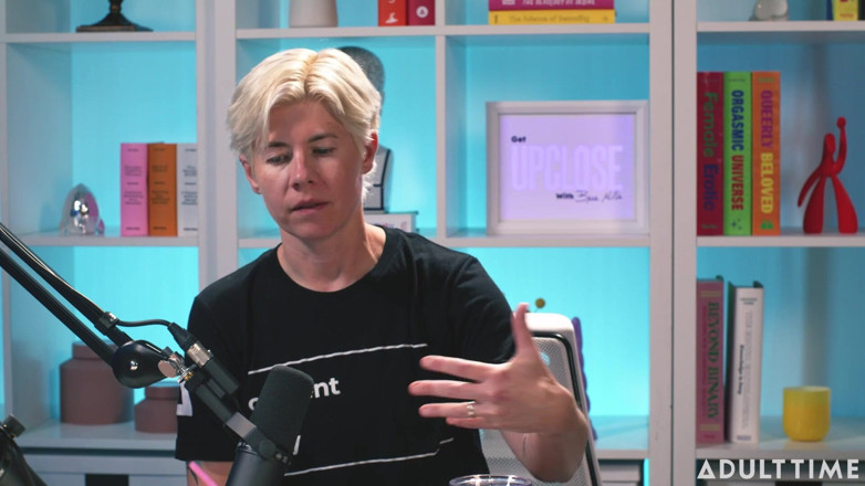 Adult Time Podcast: Lilly Bell exhibicionismus, sexting a zmocnění | čas pro dospělé podcast