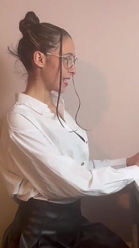 淫荡秘书