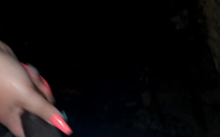 Kimmywetwet: Front Porch Piss Swallowing From BBC