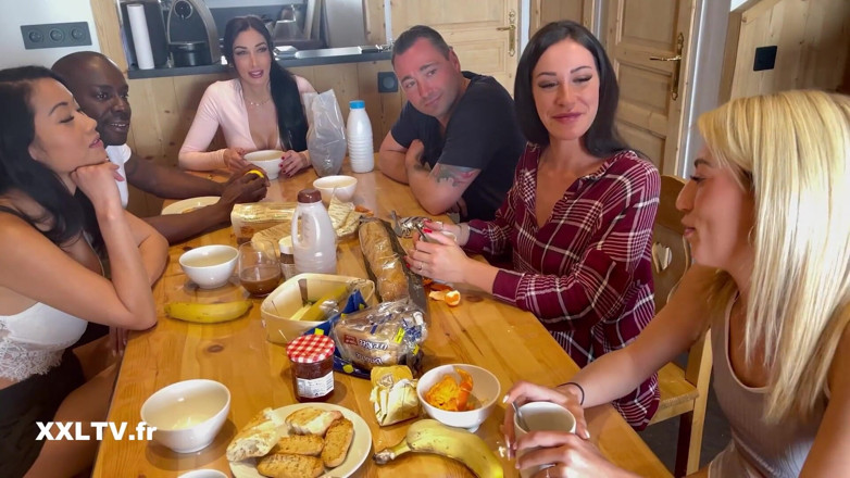 XXLTVFR: Orgy in a Chalet in the Mountains