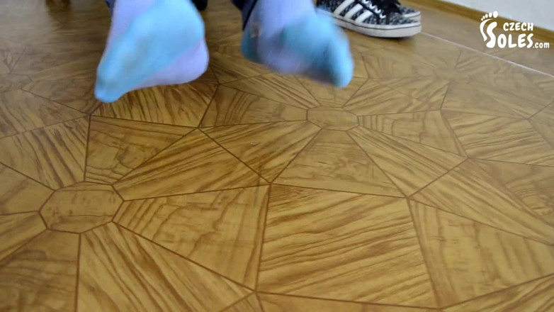 Czech Soles - foot fetish content: Reginy ponožky uctívají POV