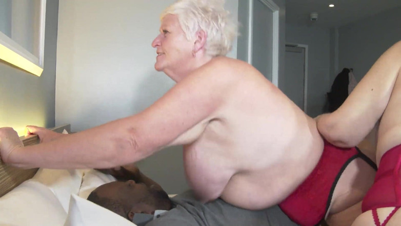 Uk Joolz: Joolz &amp; Skyler ride his 10 inch BBC