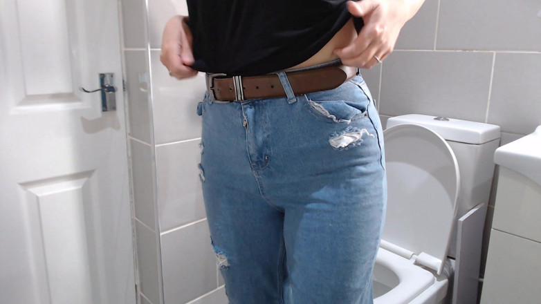 Ripley sweet studio: 渴望撒尿