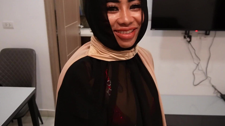 Arda Fennec: My Arab Hijab Slut Was Too Hungry for Cock During...