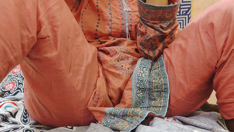 Sairaxsaim: Stavo cercando di convincere Baji ma oggi non è d'accordo.