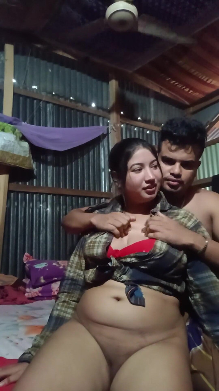 Raselxx: Indian Hot Mom Sex