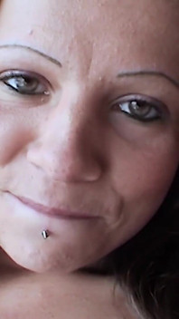Young Beach Slut Janien Masturbates on Camera