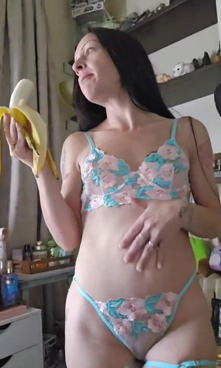 Raven Willow: 你准备好屈服于你最深切的渴望吗？