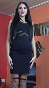 Casting - modella cattiva Celin 19a anni. al porno - parte 1