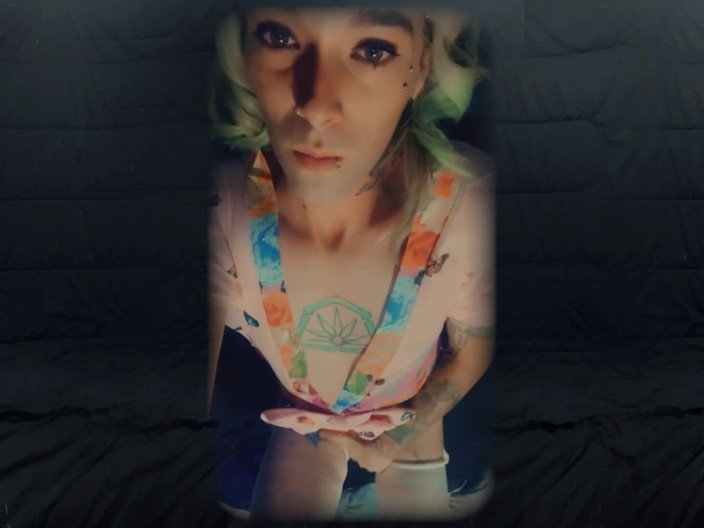 CarmenMelatonin: 키모노 키스 침대