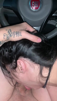 Il Vicino Va Al Lavoro E La Sua Hotwife Viene a Casa Mia a Leccarmi Il Cazzo