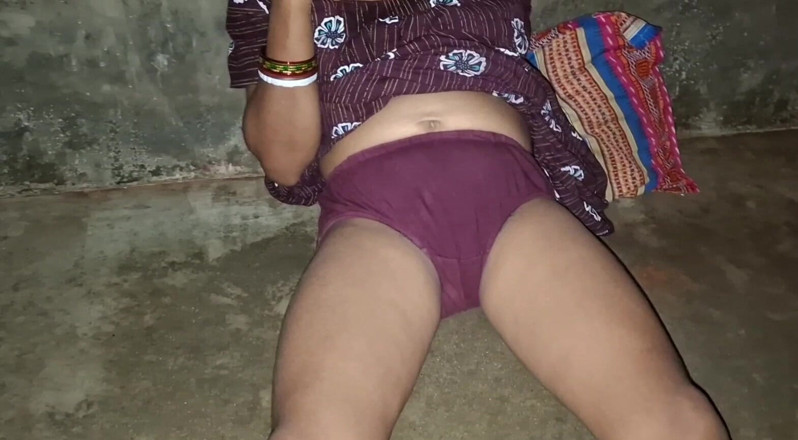 Sumaj: Indian Desi Stepmom Priyanka Loves