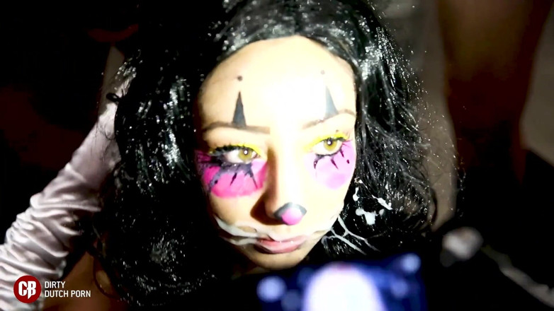 Cumbizz: Air mani Teenie Clown!