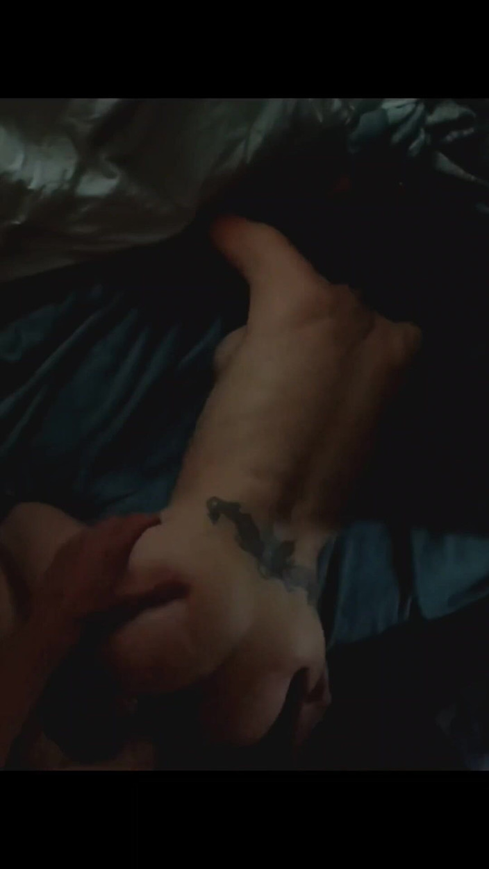 Pussy hound: 배다른 여동생 섹스 2부