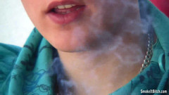 Smoke it bitch: Dvojitý kuřák, sexy sexy