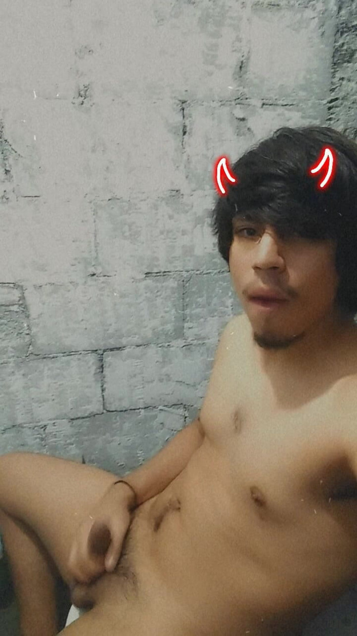 AlexAlejandro13: 性感的恶魔过滤器测试