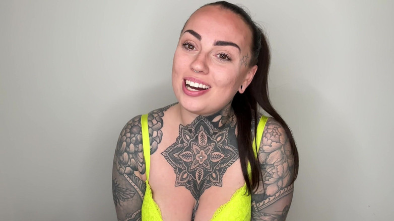 Miss Valentina: Wedgies enig huishouden