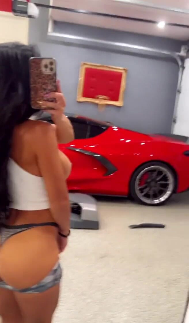 Miss Lexa: Foto neben meinem auto teil 2