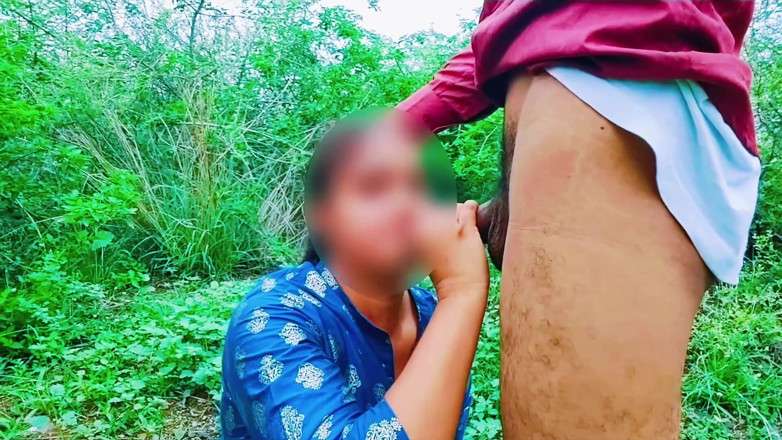 Your_aisha: Indian Village Girl First Time Fuck Her Tight Pussy Outdoor...
