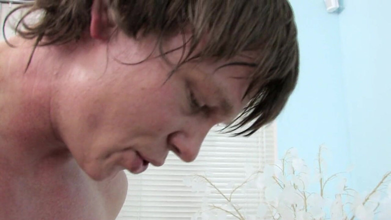 Thot Factory: Blonde teen gets horny chatting with guy from dating site