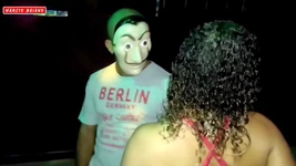 Tranzei-maskerfeest de hele nacht in het midden van de nachtclub