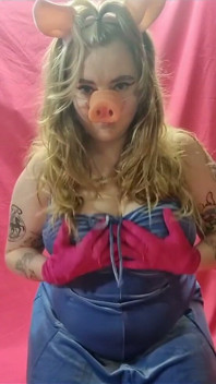 Domnișoara sexy Piggy Bigg Honking țâțe
