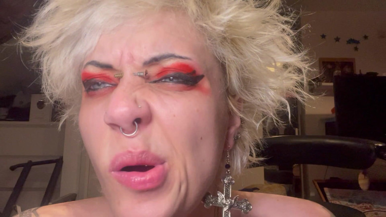 Glitterqueen1999: Feticismo del naso personalizzata, puzzamento delle labbra, Feticcio delle labbra,...