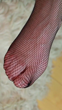 Sexiga rosa pumpar med svarta fisknät och leggings - fot retas