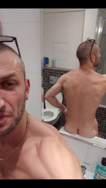 Boy jerking off: イムホーム