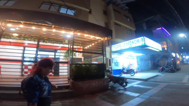 Jhodez1: Ngentot kontolku saat makan malam di rumah - jhodez1