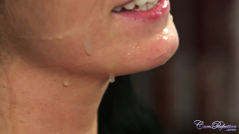 CumPerfection: การตรวจช่องปาก
