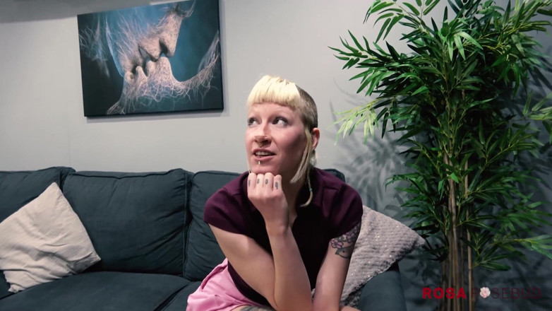 rosarosebud: Fake Casting Call Reversed: She Gets Him to Fuck All 3...