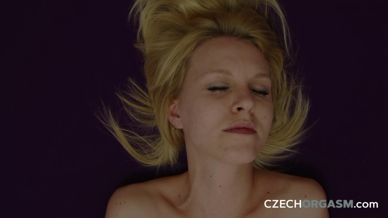 Czech Orgasm: Czech orgasm 91: big lips, big clit – she’s eager for all...