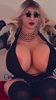 Sissy XXX model spodního prádla
