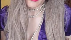 JessicaXD: Potřebuji tě vidět ve své kanceláři, právě teď...