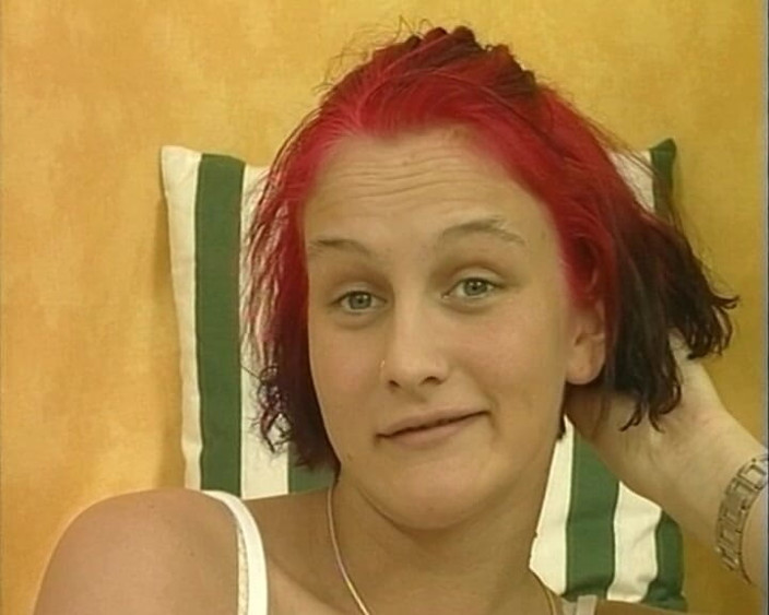 YOUR FIRST PORN: Zrzka Jasmin z Východního Berlína je velmi nadržená