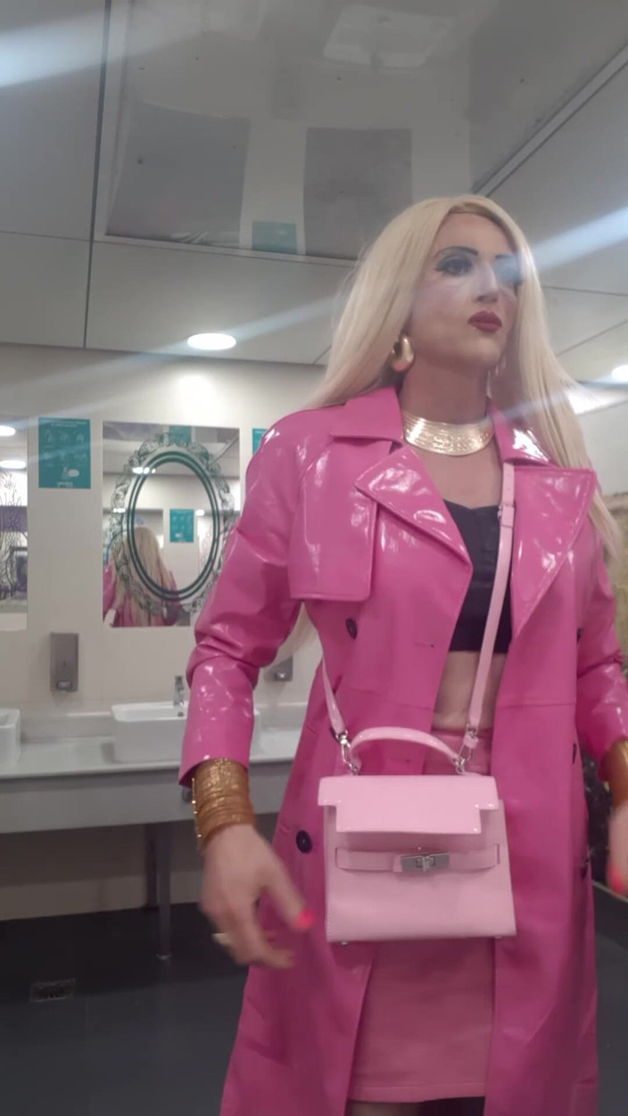 Tatiana Zorrita: 드 로사