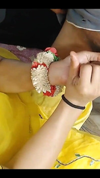 Büyük Yaraklı Devar'ın Mehndi Gecesi Güzel Mastürbasyonu Ateşli Hintli Yenge Tarafından Xvideos India XXX'te Düğününde Sikiliyor