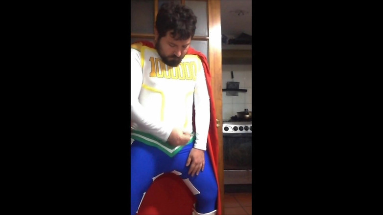 Rokkuman: Hero Cosplay Masturbasi